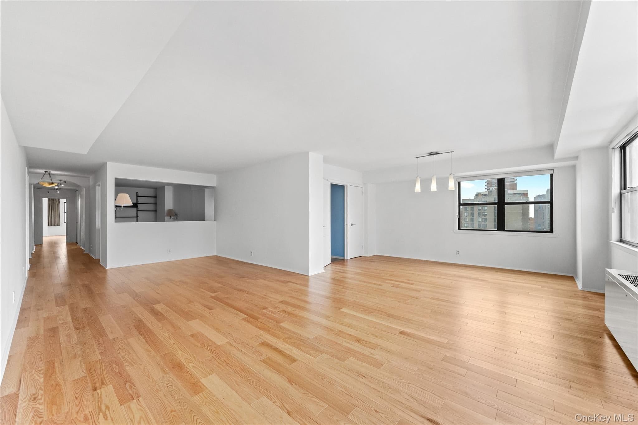 201 E 28th Street Unit: 16AB thumbnail 2