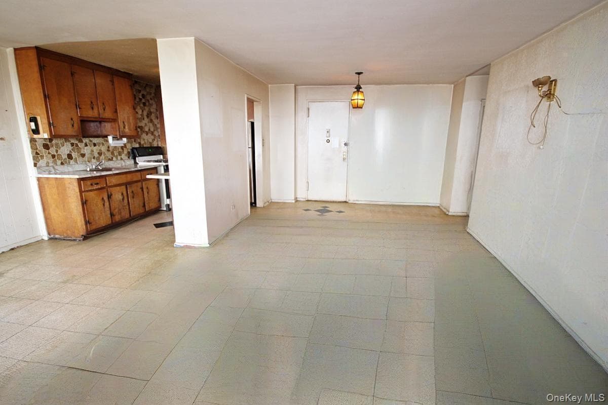 1935 Shore Parkway PKWY Unit: 15A thumbnail 4