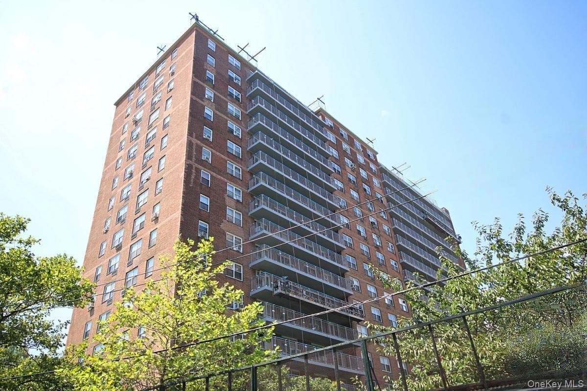 1935 Shore Parkway PKWY Unit: 15A, Brooklyn