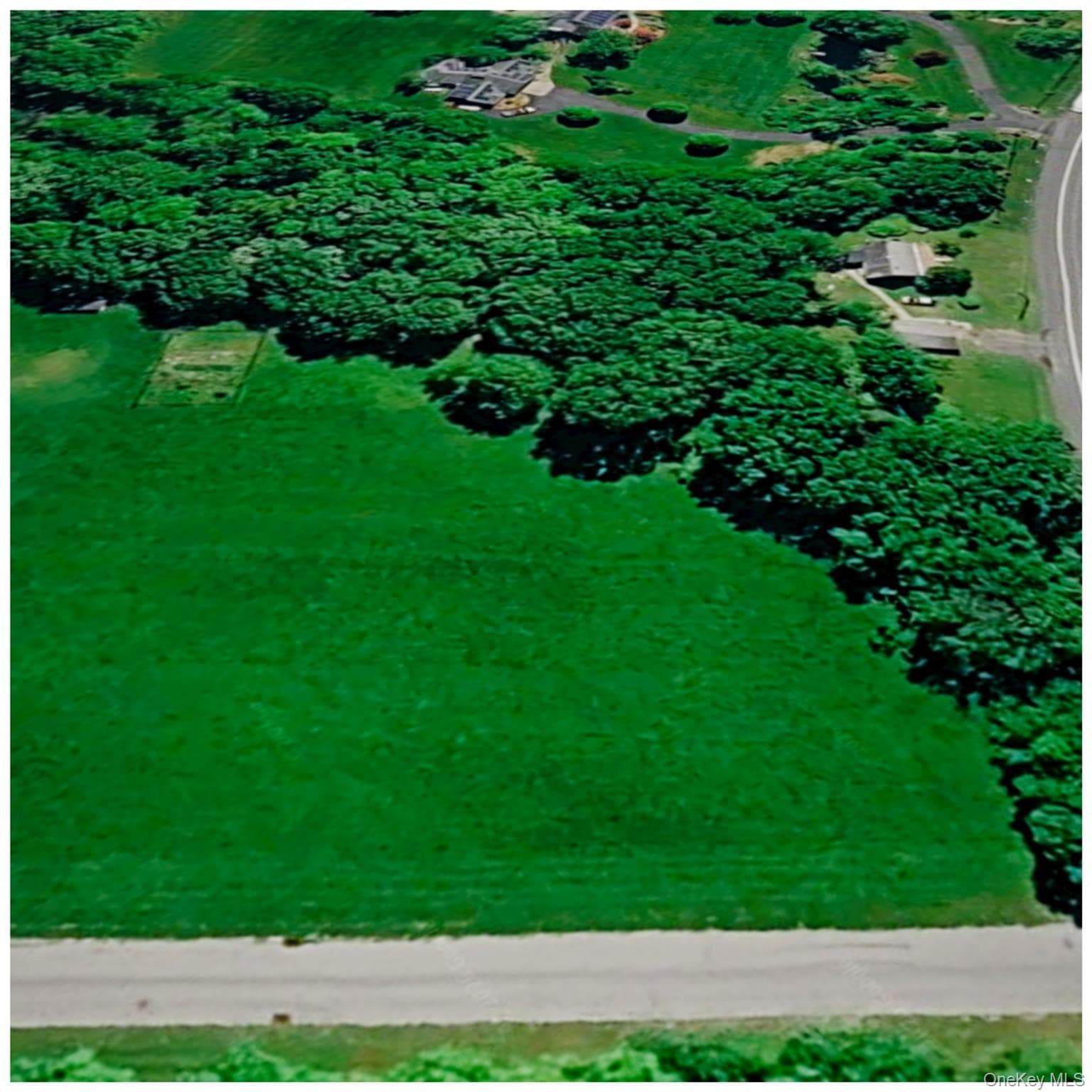 Victoria Drive thumbnail 2