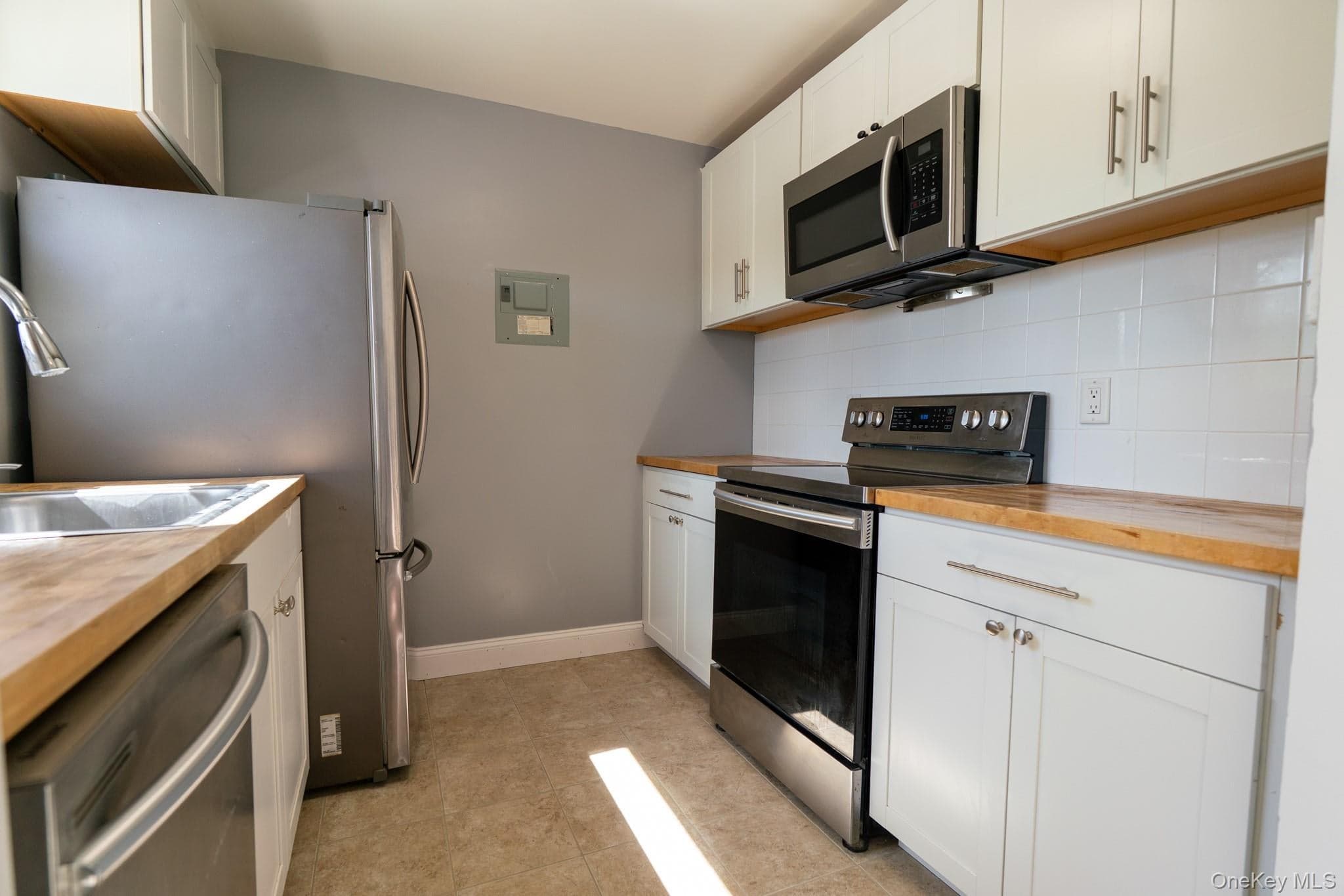 1548 Route 9 Unit: 3C thumbnail 2