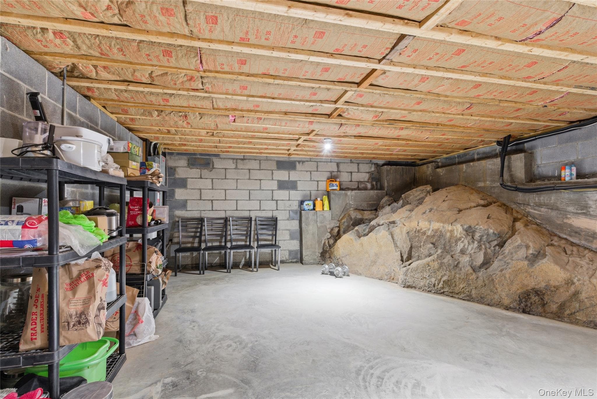216 Catherine Street thumbnail 27