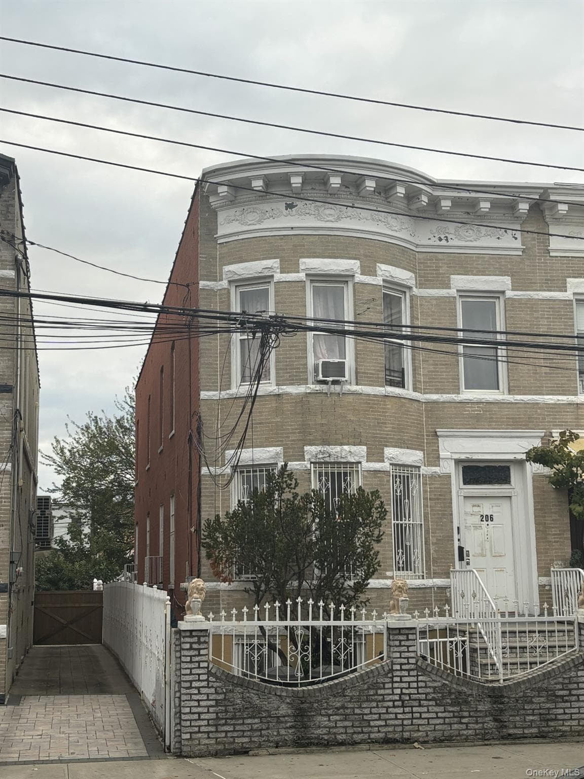206 Logan Street, Brooklyn