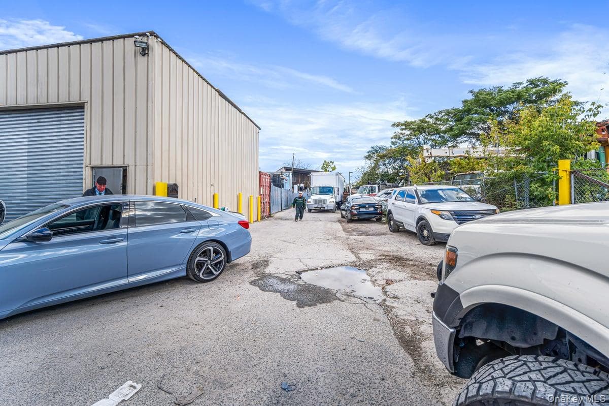 75 Windsor Avenue thumbnail 43