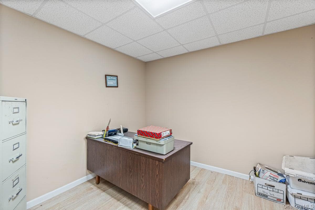 75 Windsor Avenue thumbnail 27