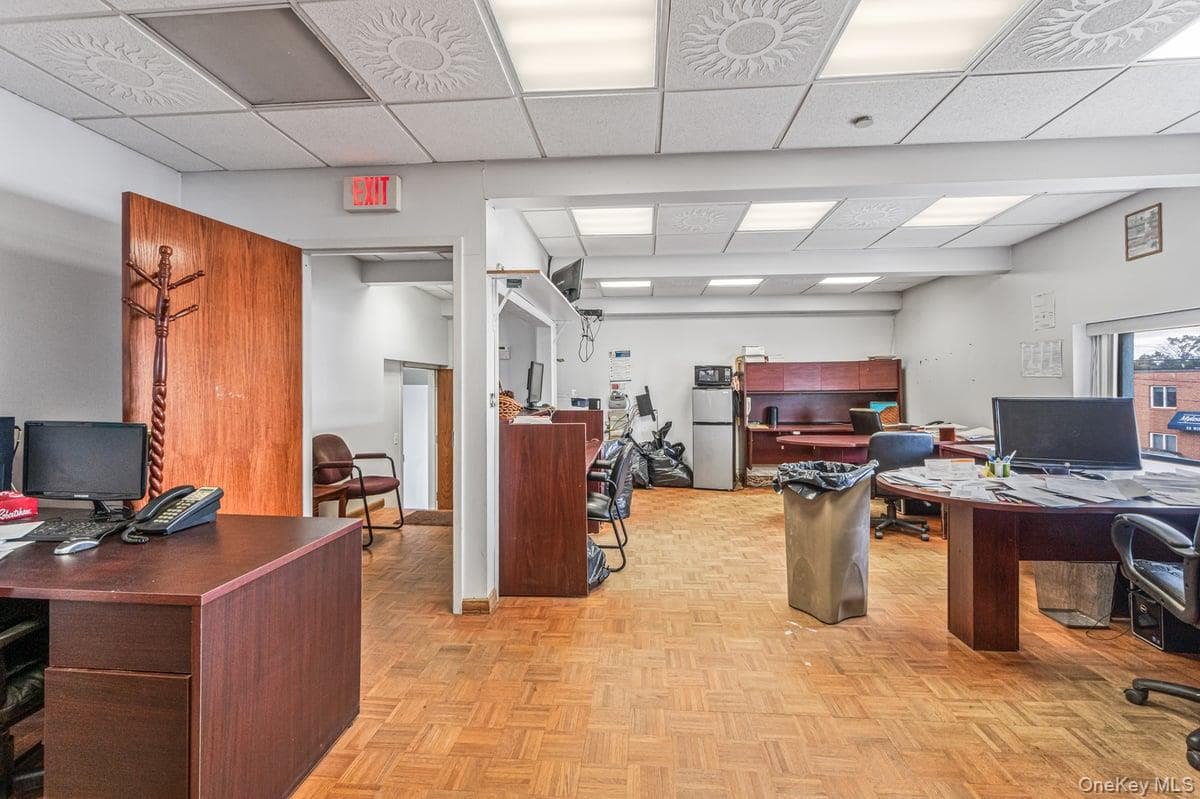 75 Windsor Avenue thumbnail 13