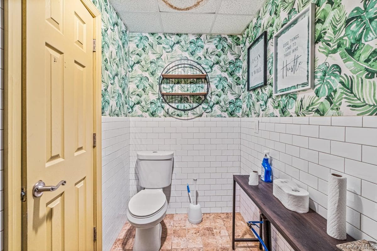 75 Windsor Avenue thumbnail 41