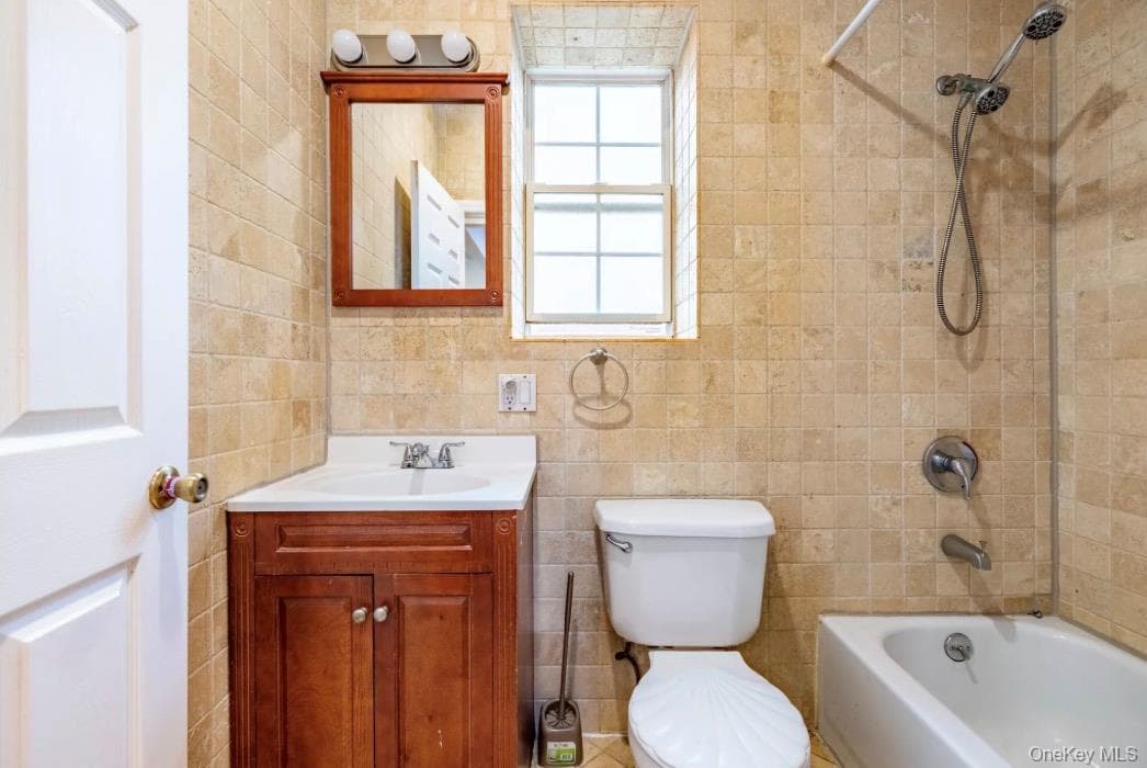 1496 Hicks Street thumbnail 13