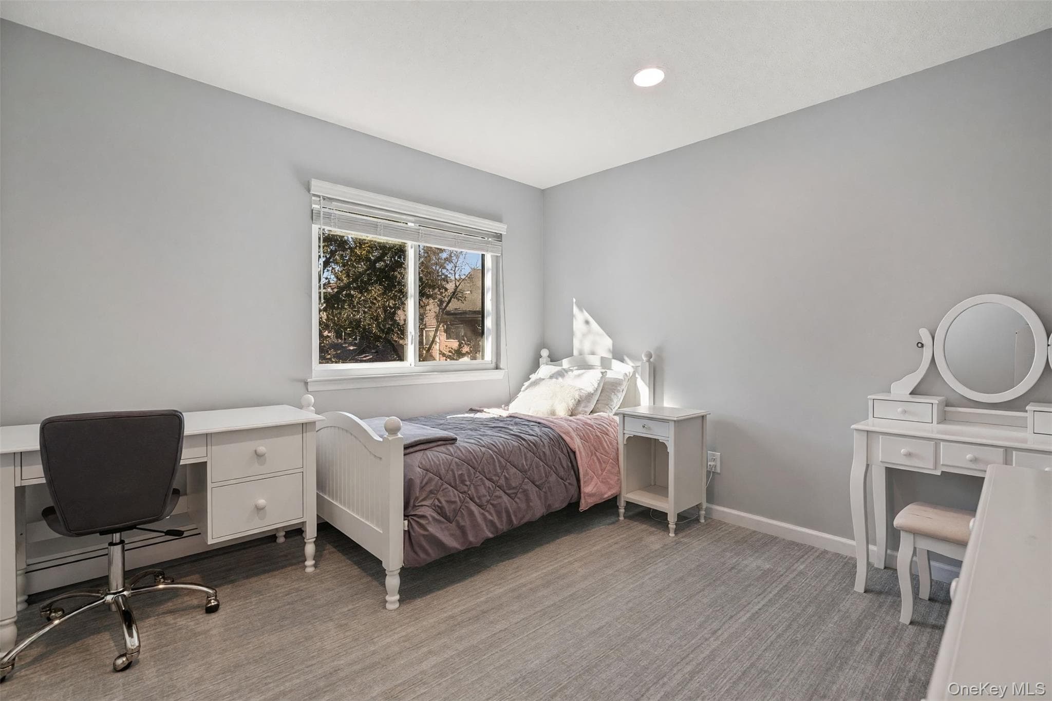192 Ivy Hill Crescent thumbnail 19