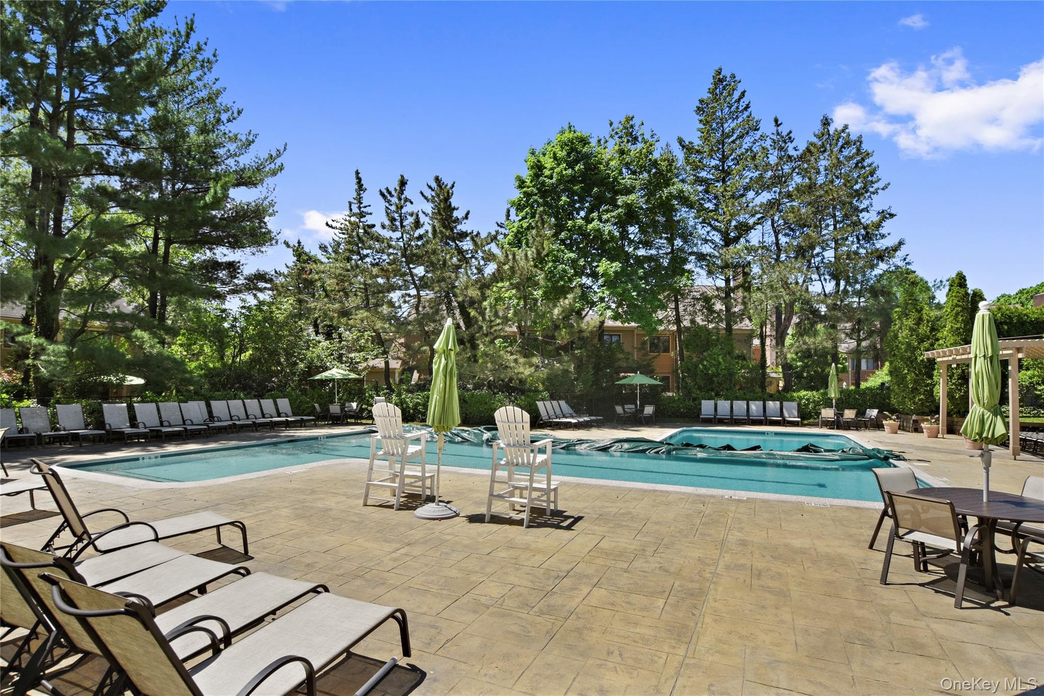 192 Ivy Hill Crescent thumbnail 27