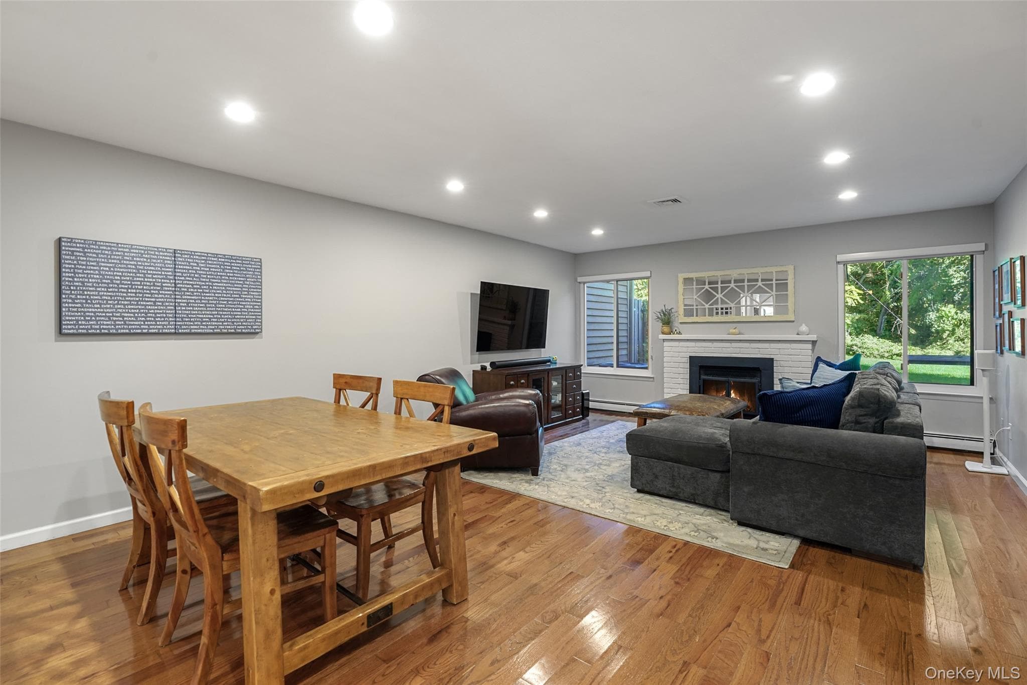 192 Ivy Hill Crescent thumbnail 9