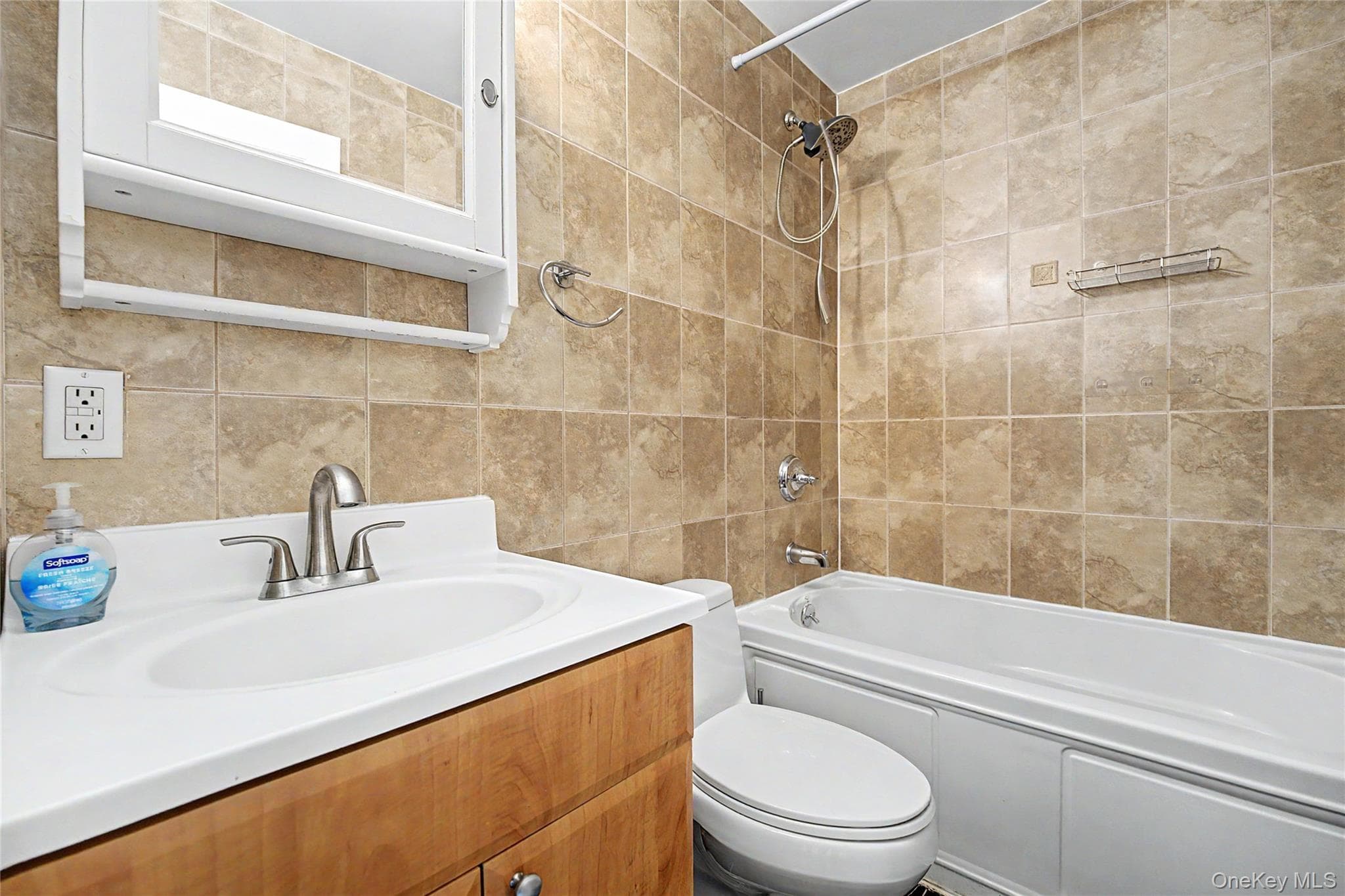 3138 137th Street Unit: 7B thumbnail 9