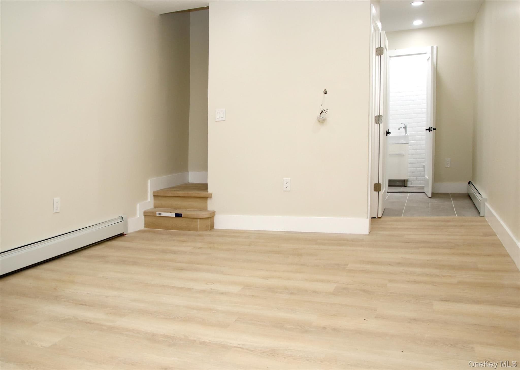 15403 118th Avenue thumbnail 3