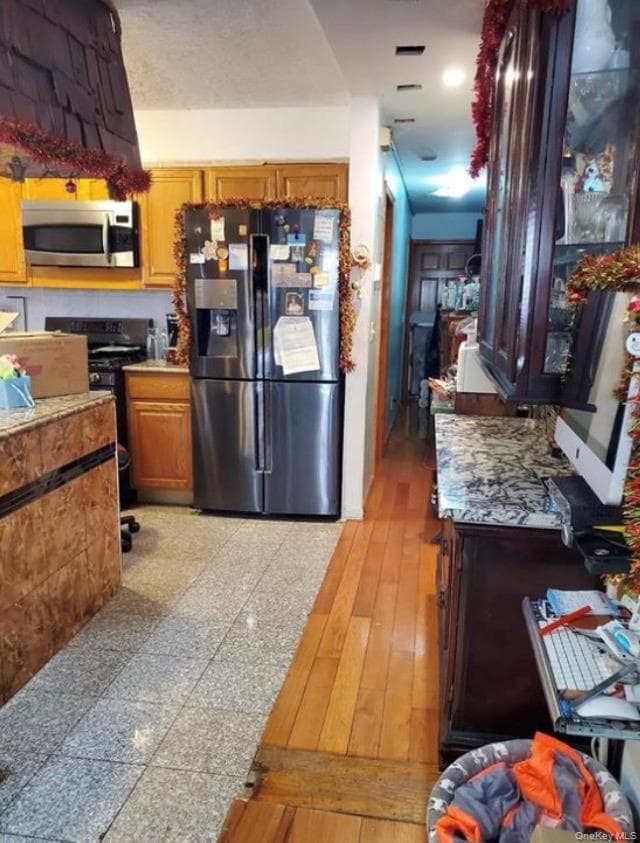 10355 52nd Avenue thumbnail 3
