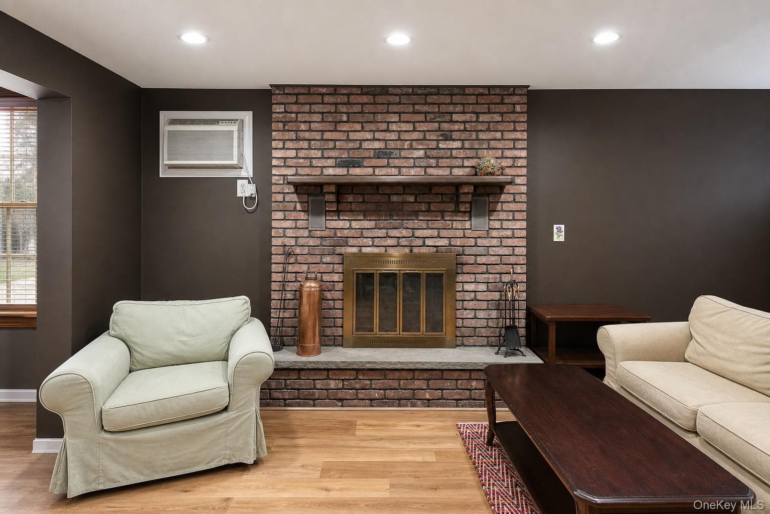 27 Avondale Street thumbnail 7