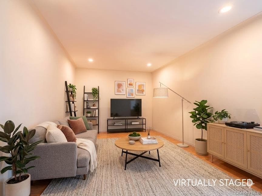 68-37 108th St Unit: 5H thumbnail 5