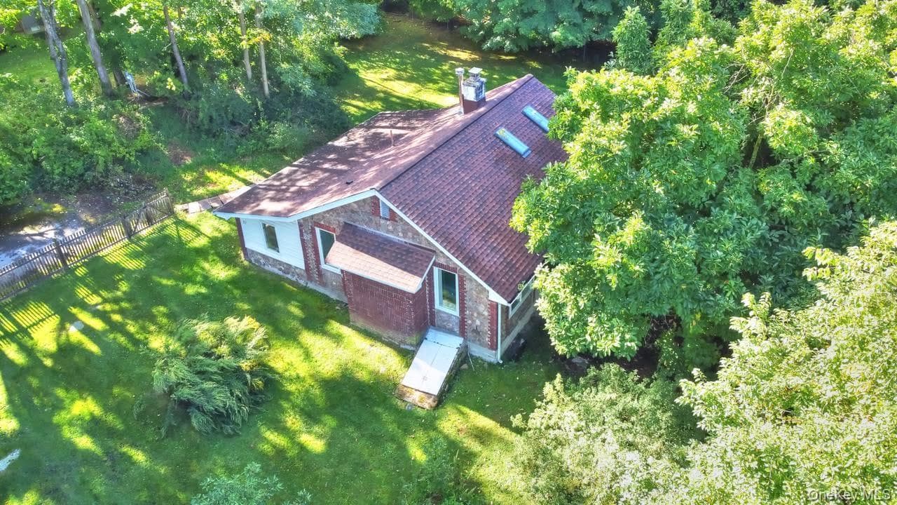 57 Osseo Park Road thumbnail 37