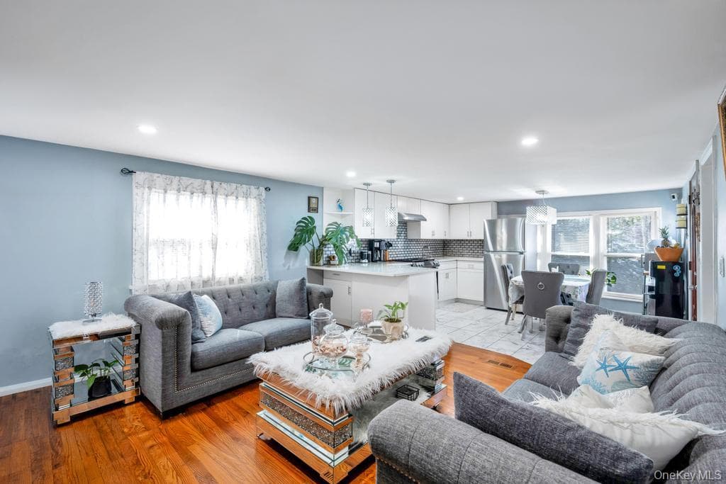 229 W Montauk Highway Unit: 87A, Hampton Bays