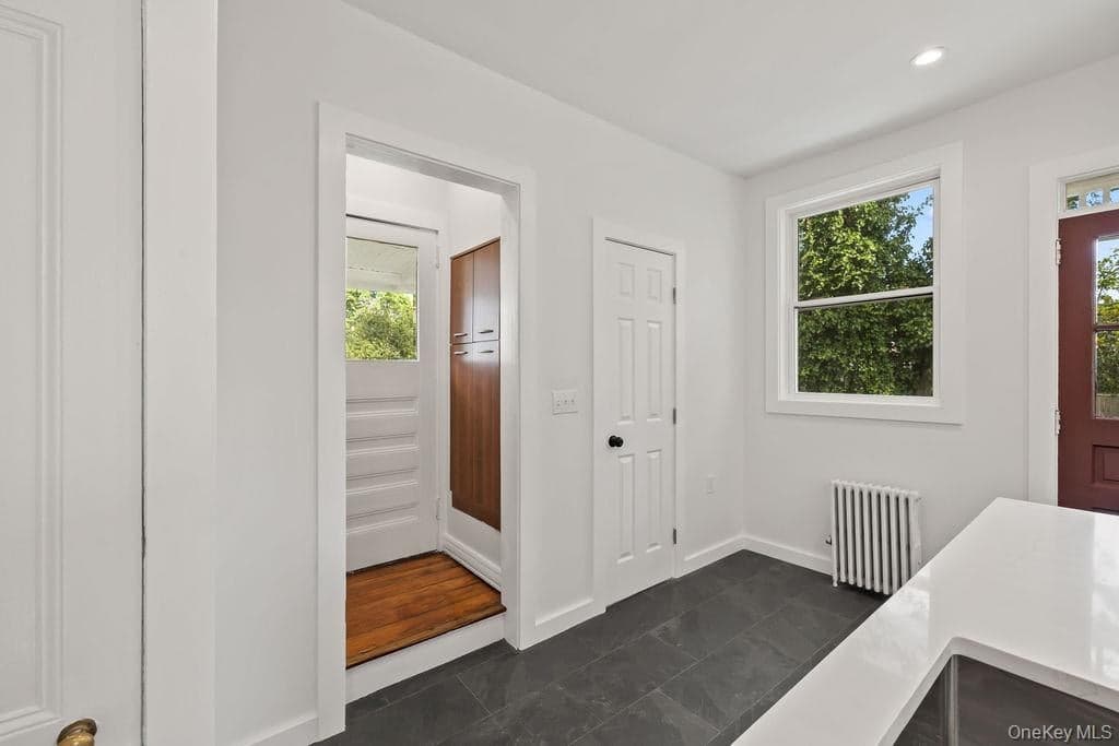 7 Clinton Place thumbnail 16