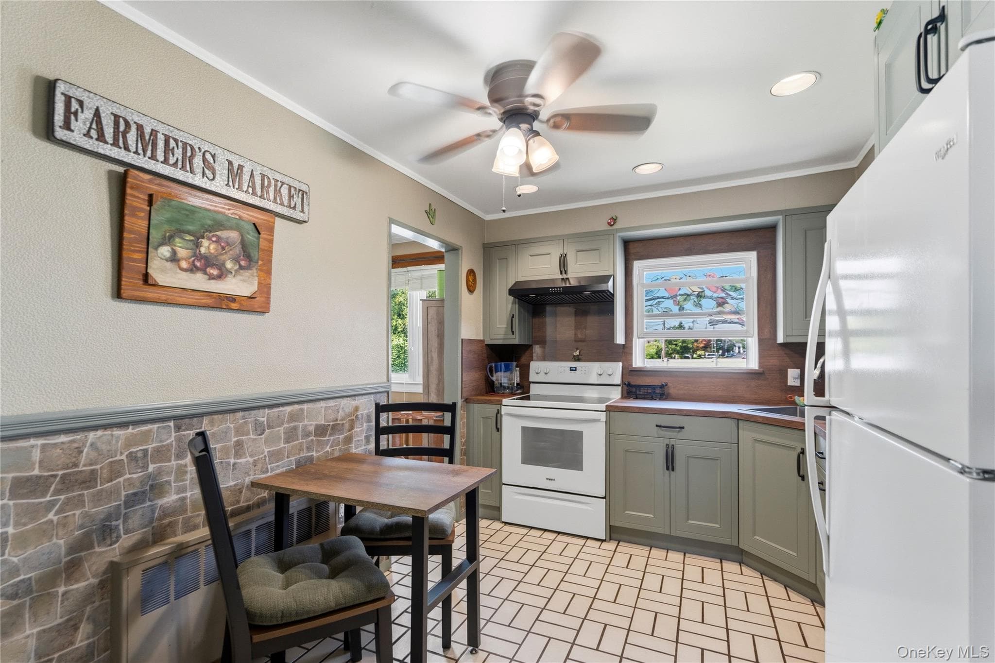 582 Benton Road thumbnail 15