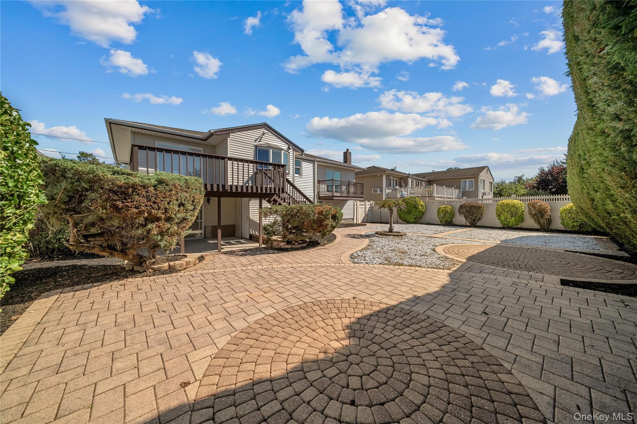 3260 Shore Road thumbnail 40