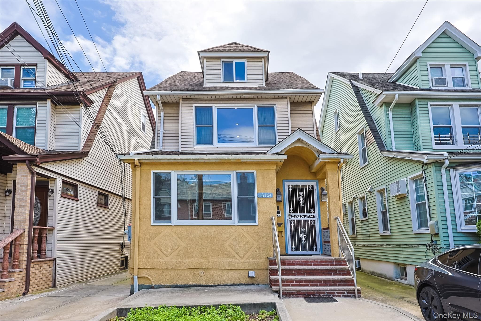 161-24 84th Avenue thumbnail 2