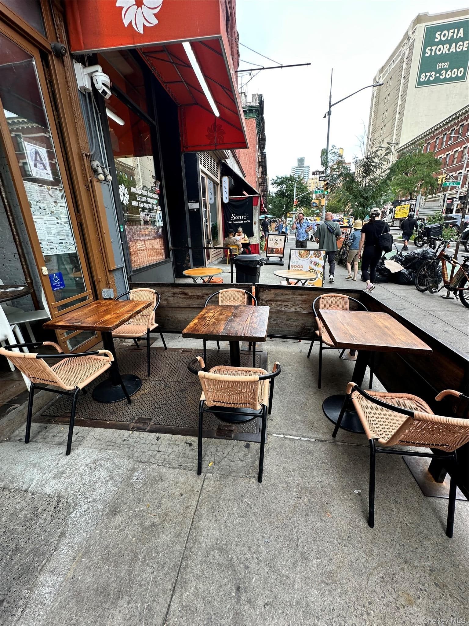 450 Amsterdam Ave AVE thumbnail 11
