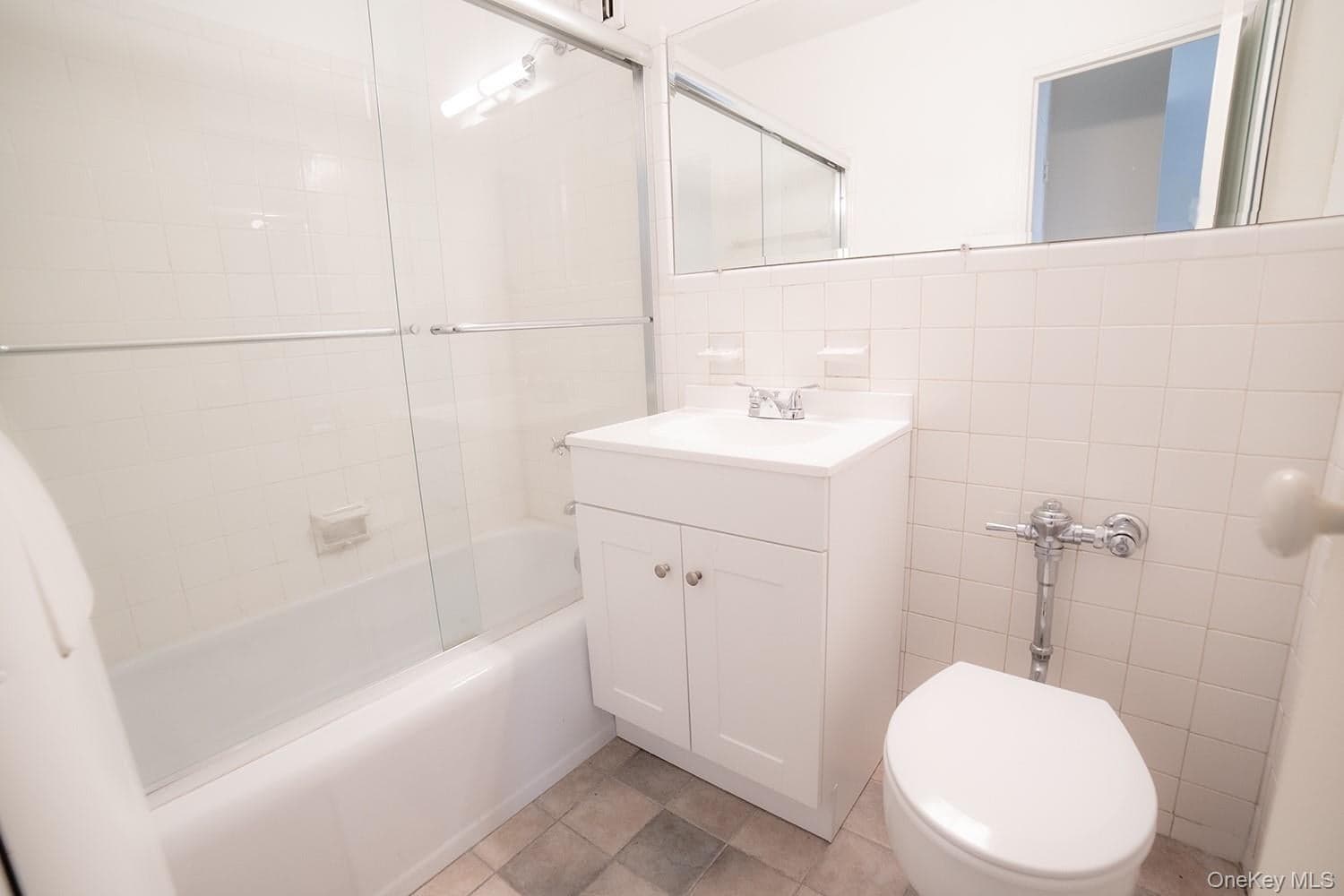 2575 Palisade Avenue Unit: 11J thumbnail 7