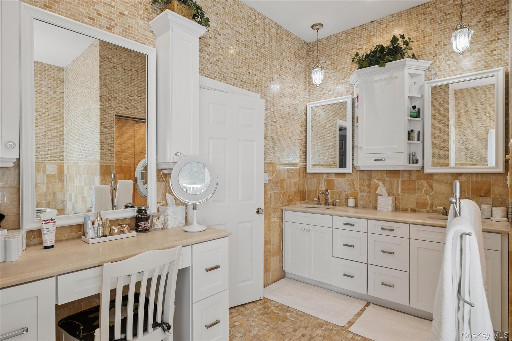 14 Esmond Avenue thumbnail 28