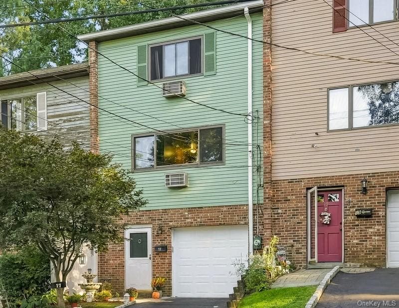 17 Pemart Avenue, Peekskill