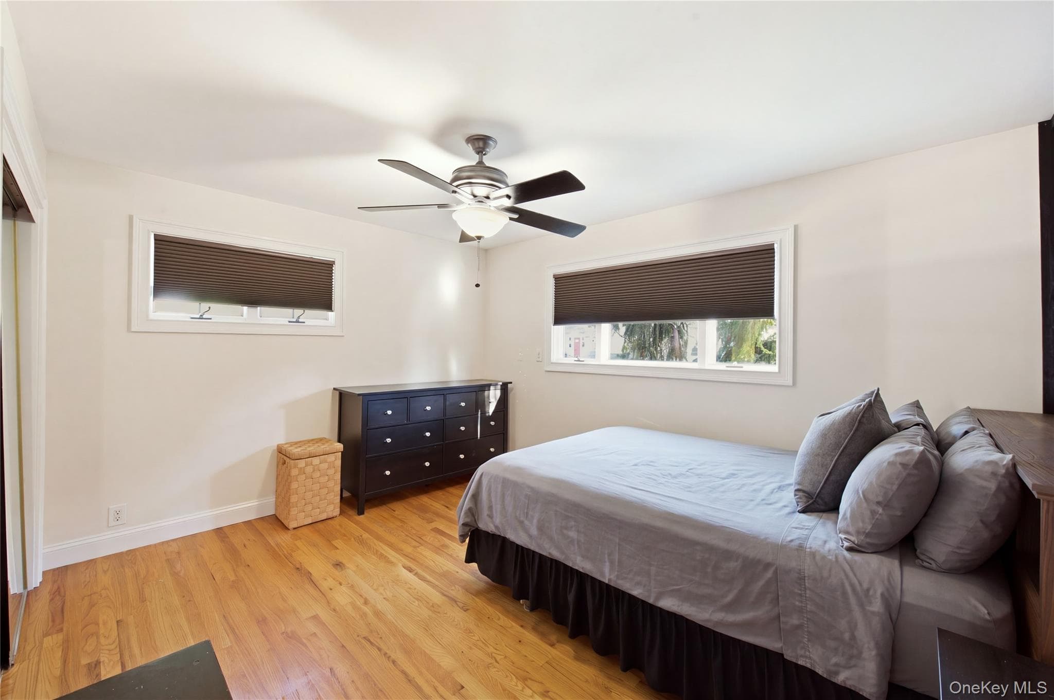 15 Oakwood Street thumbnail 11