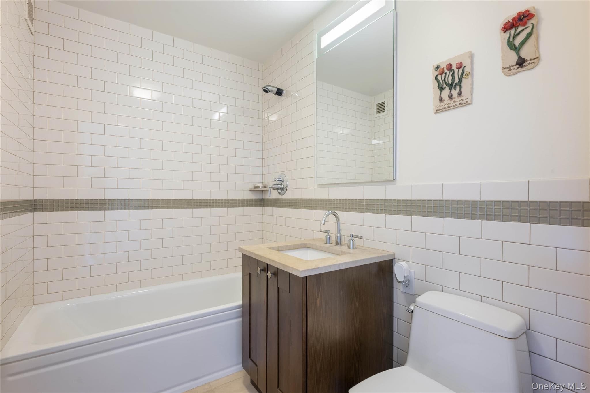 640 W 237th Street Unit: 4C thumbnail 10