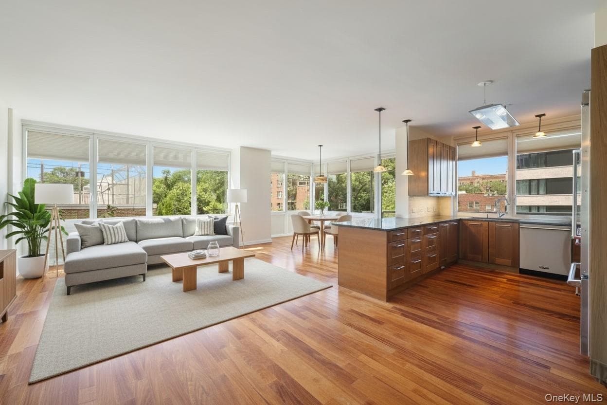 640 W 237th Street Unit: 4C thumbnail 2