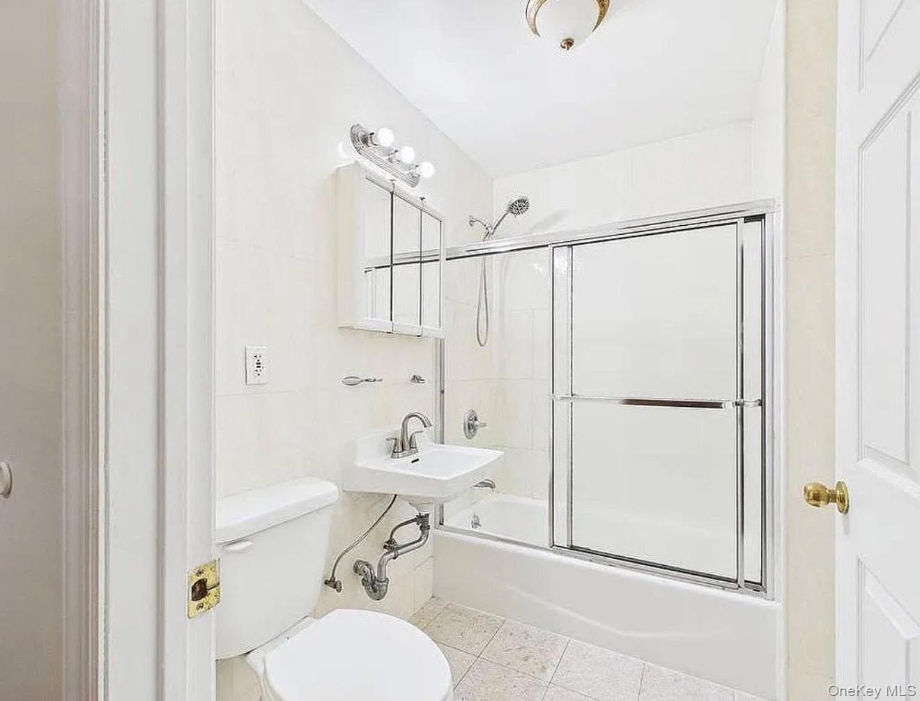4135 67th St Unit: 2A thumbnail 8