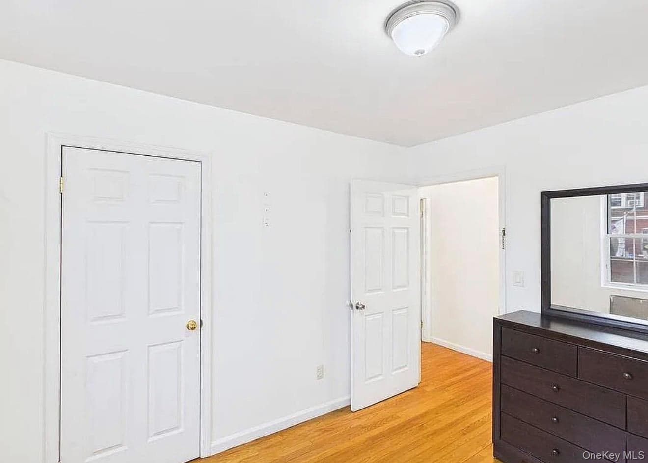4135 67th St Unit: 2A thumbnail 4