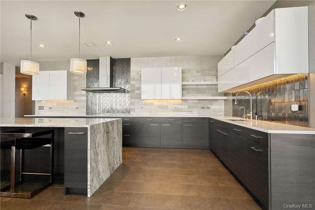 5 Renaissance Square Unit: PH40C thumbnail 5