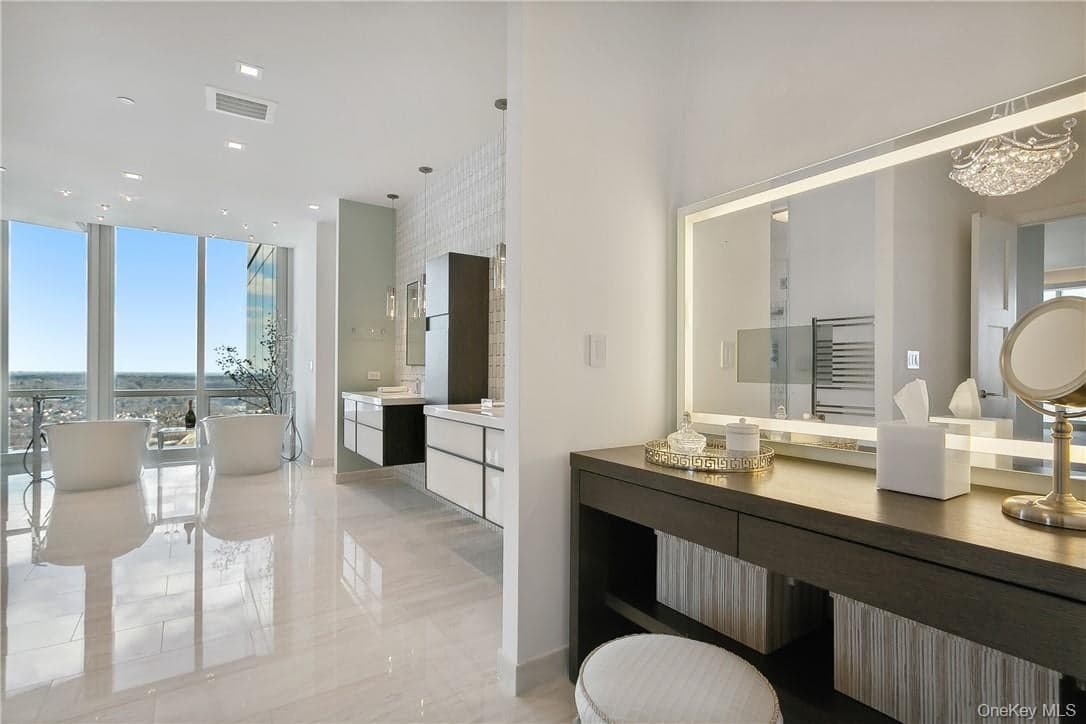 5 Renaissance Square Unit: PH40C thumbnail 12
