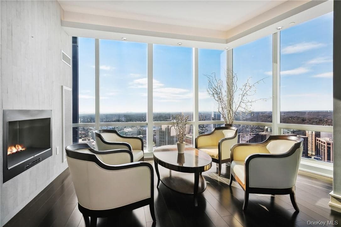 5 Renaissance Square Unit: PH40C thumbnail 2
