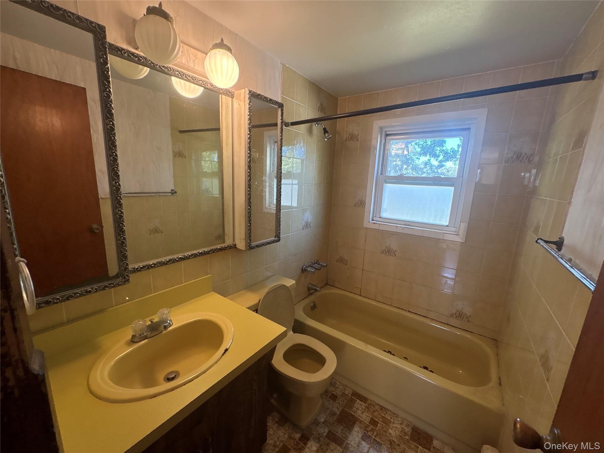 771 Windmill Avenue thumbnail 9