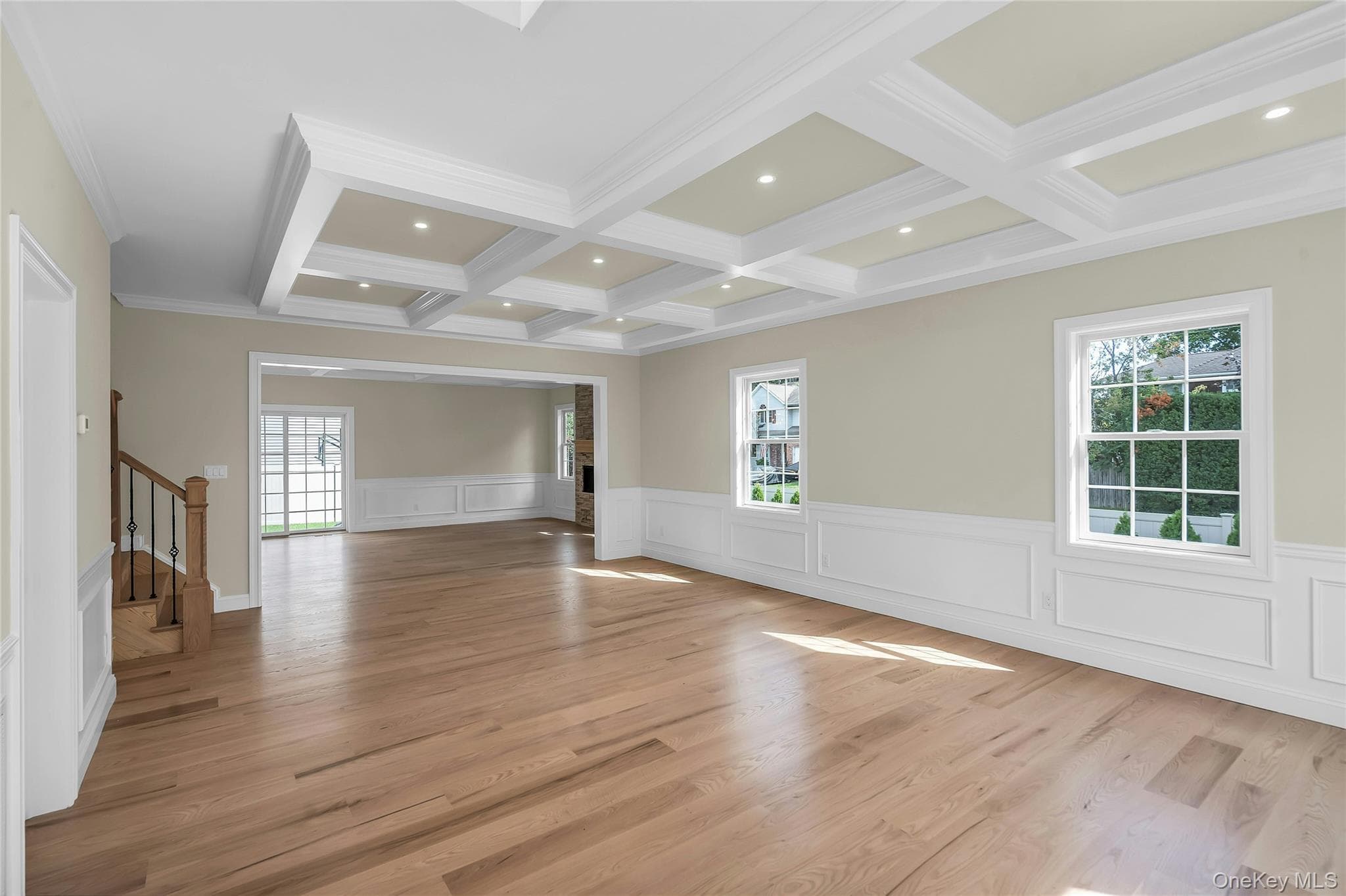 52 Linden Avenue thumbnail 4