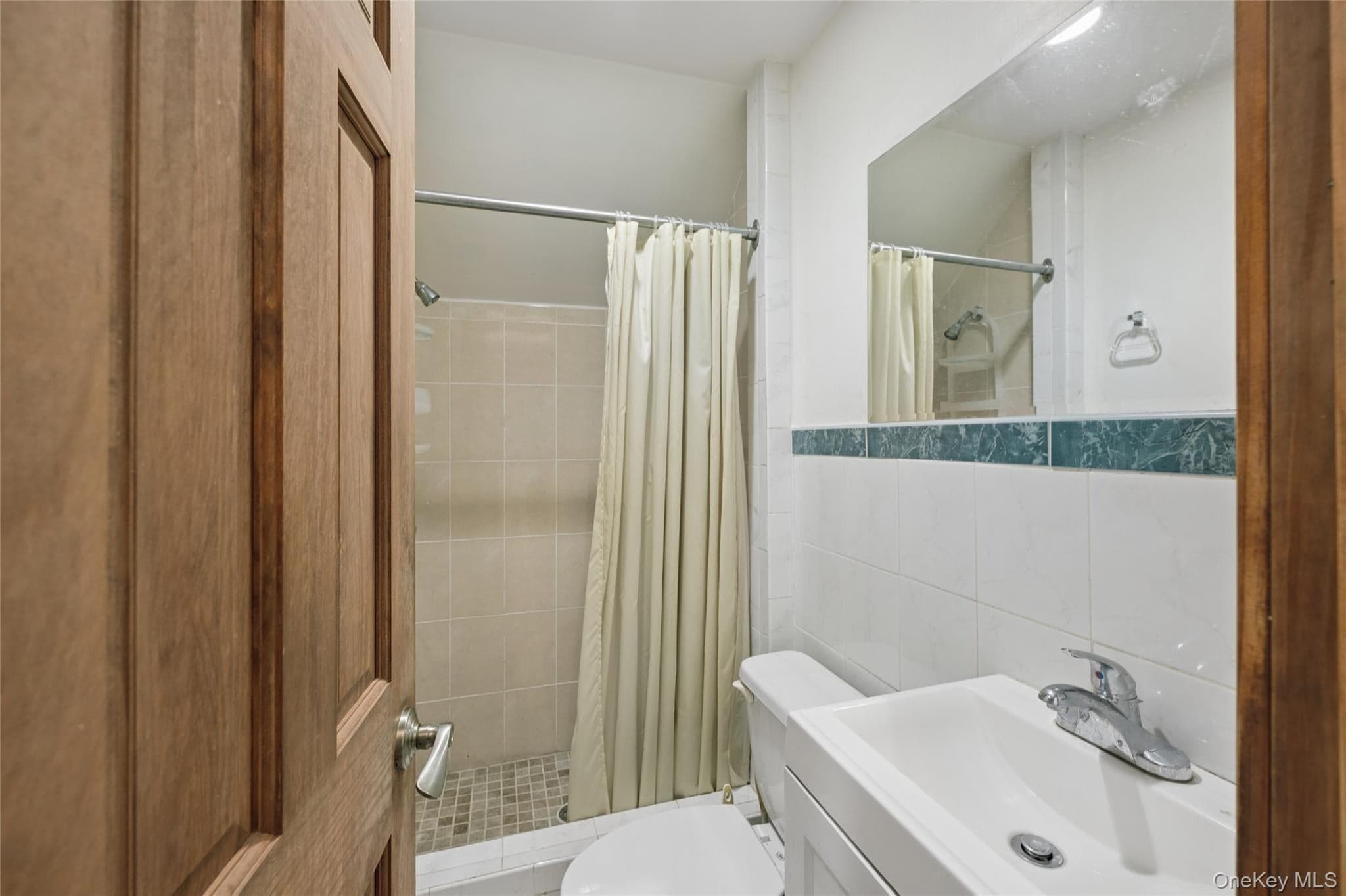 471 Southport Street thumbnail 23