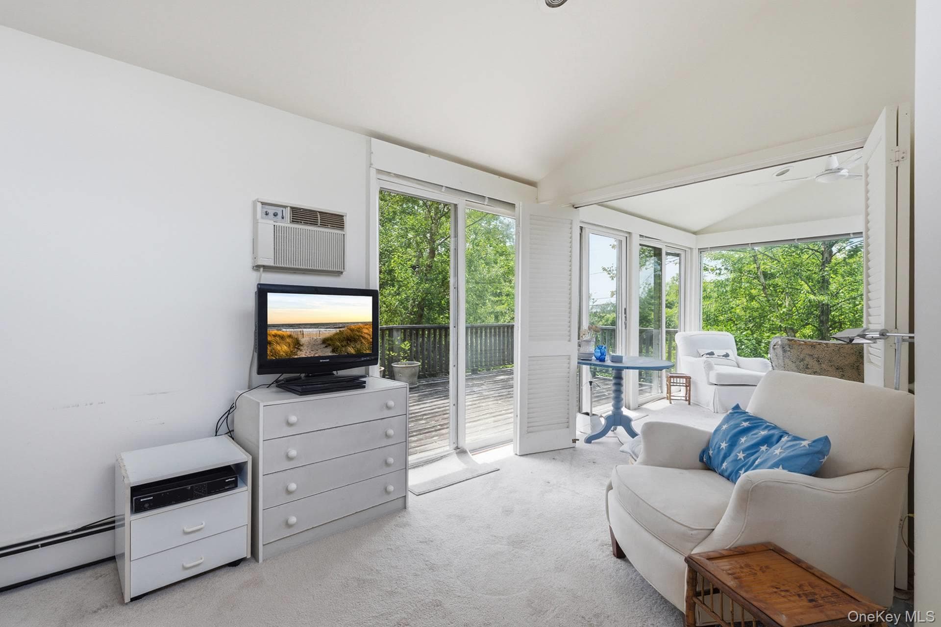 30 Edgemere Drive thumbnail 15