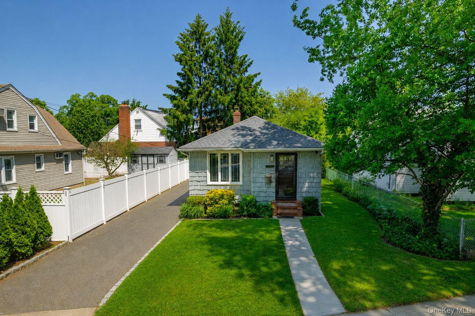 26209 E Williston Avenue thumbnail 2