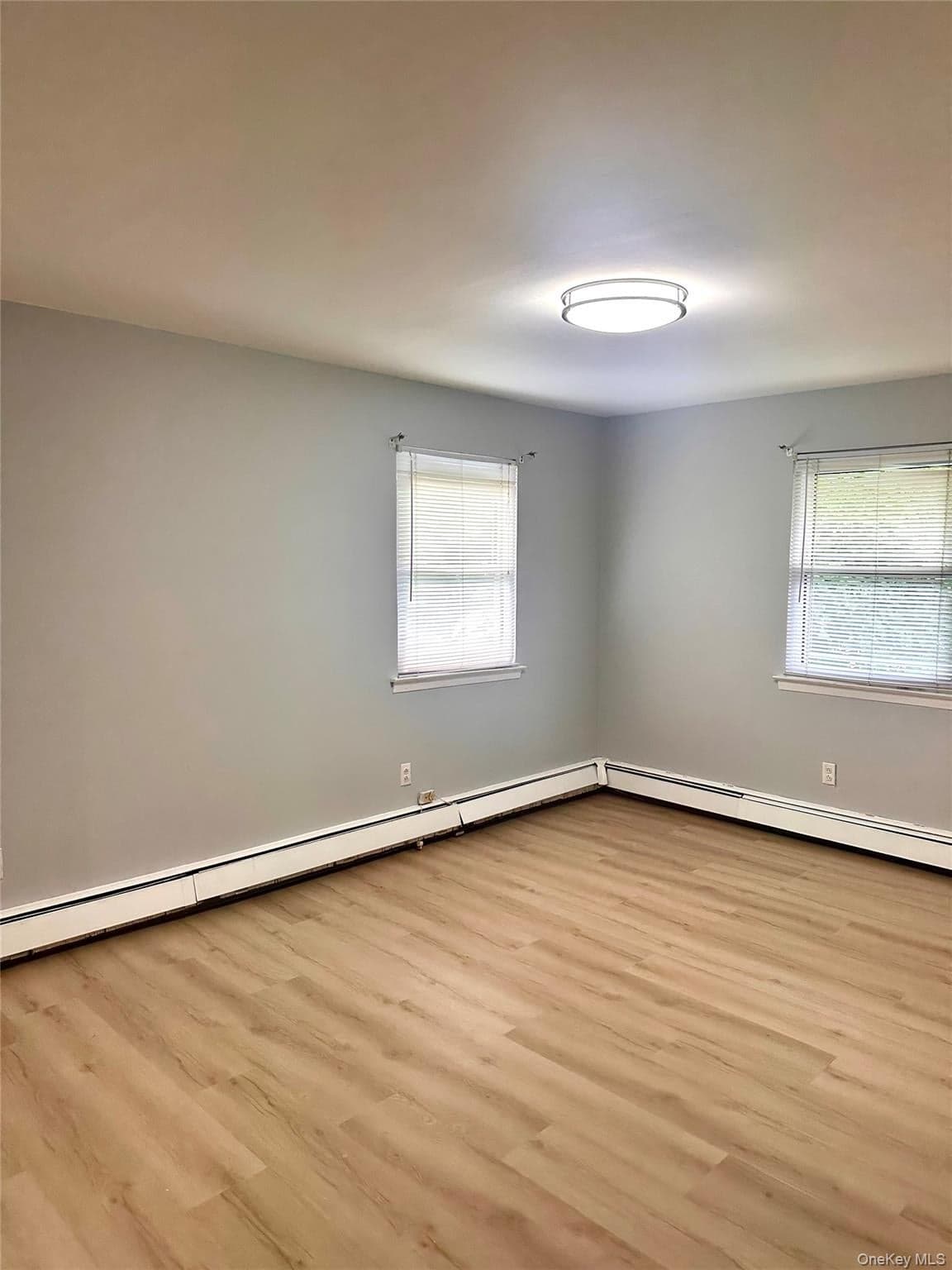 41 N Evergreen Drive thumbnail 17