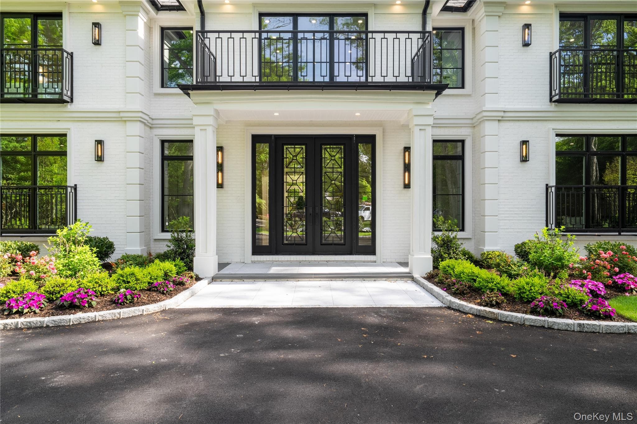 12 Quaker Ridge Drive thumbnail 3