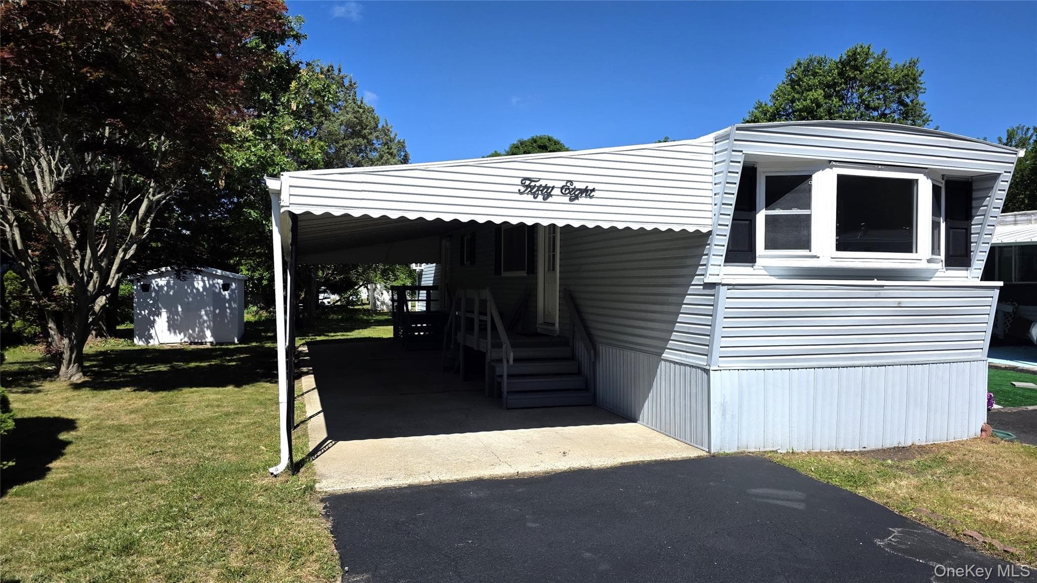 58 Betsy Ross Drive thumbnail 16