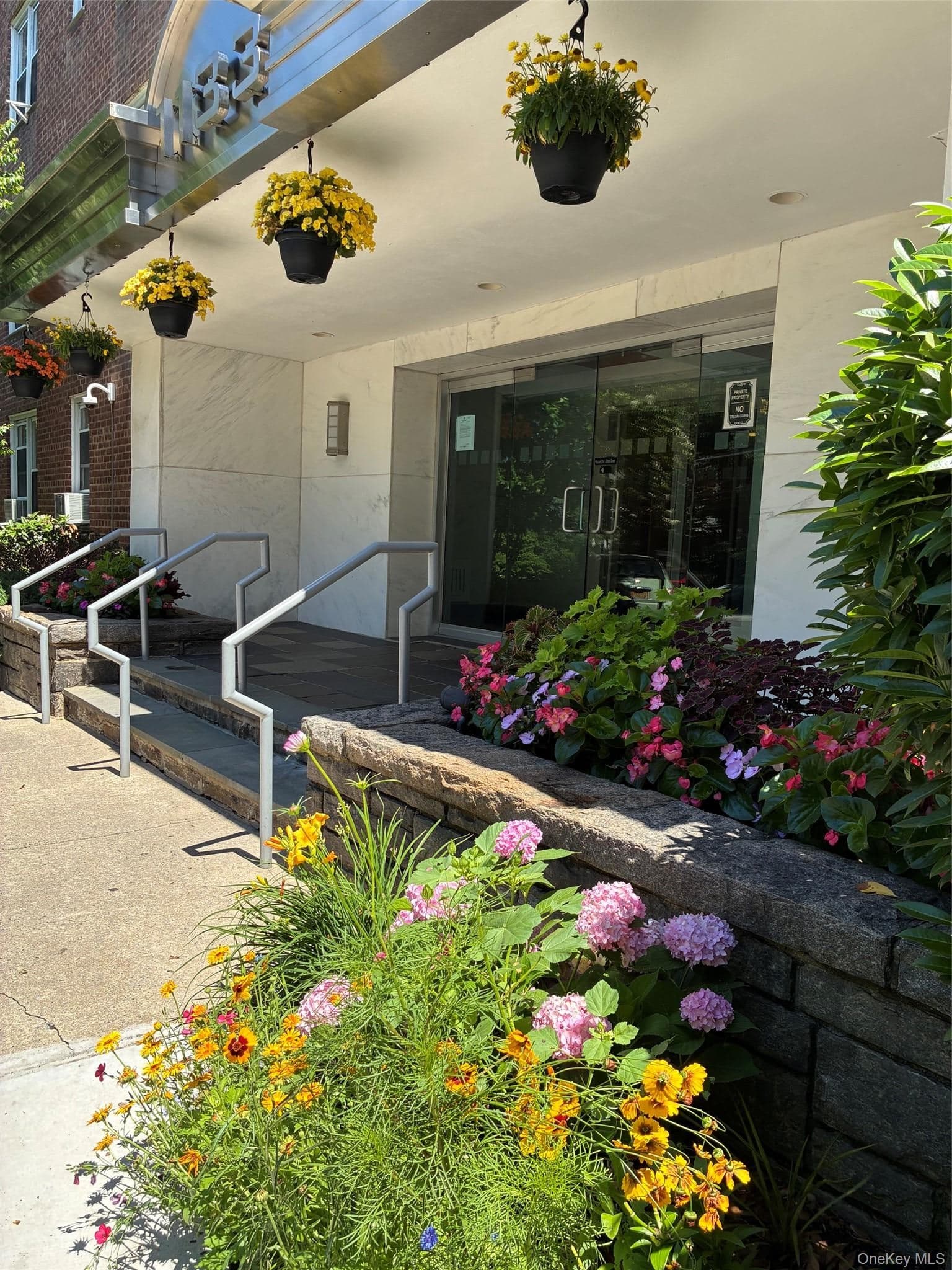 1133 Midland Avenue Unit: 1C, Bronxville