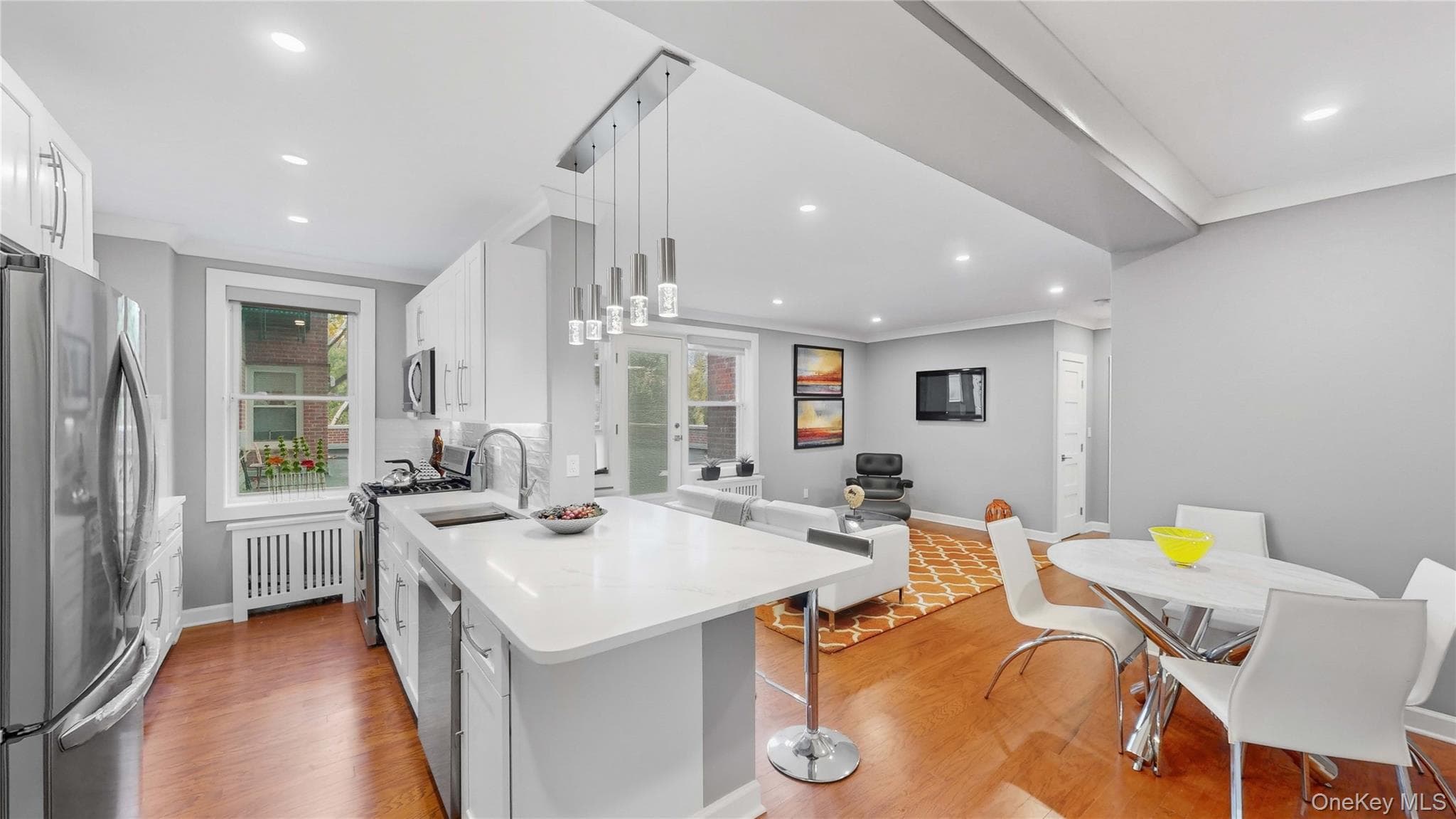 1133 Midland Avenue Unit: 1C thumbnail 4