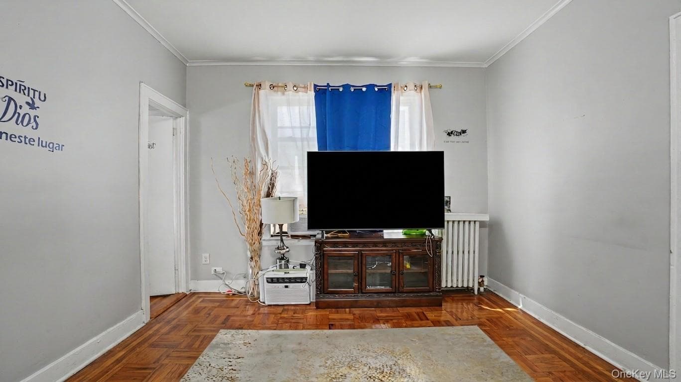 2977 Harding Avenue thumbnail 20
