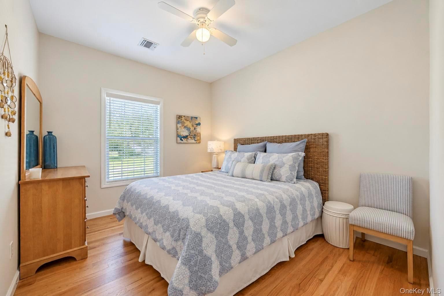 77 Maple Wood Lane thumbnail 15